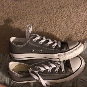 Women’s grey converse